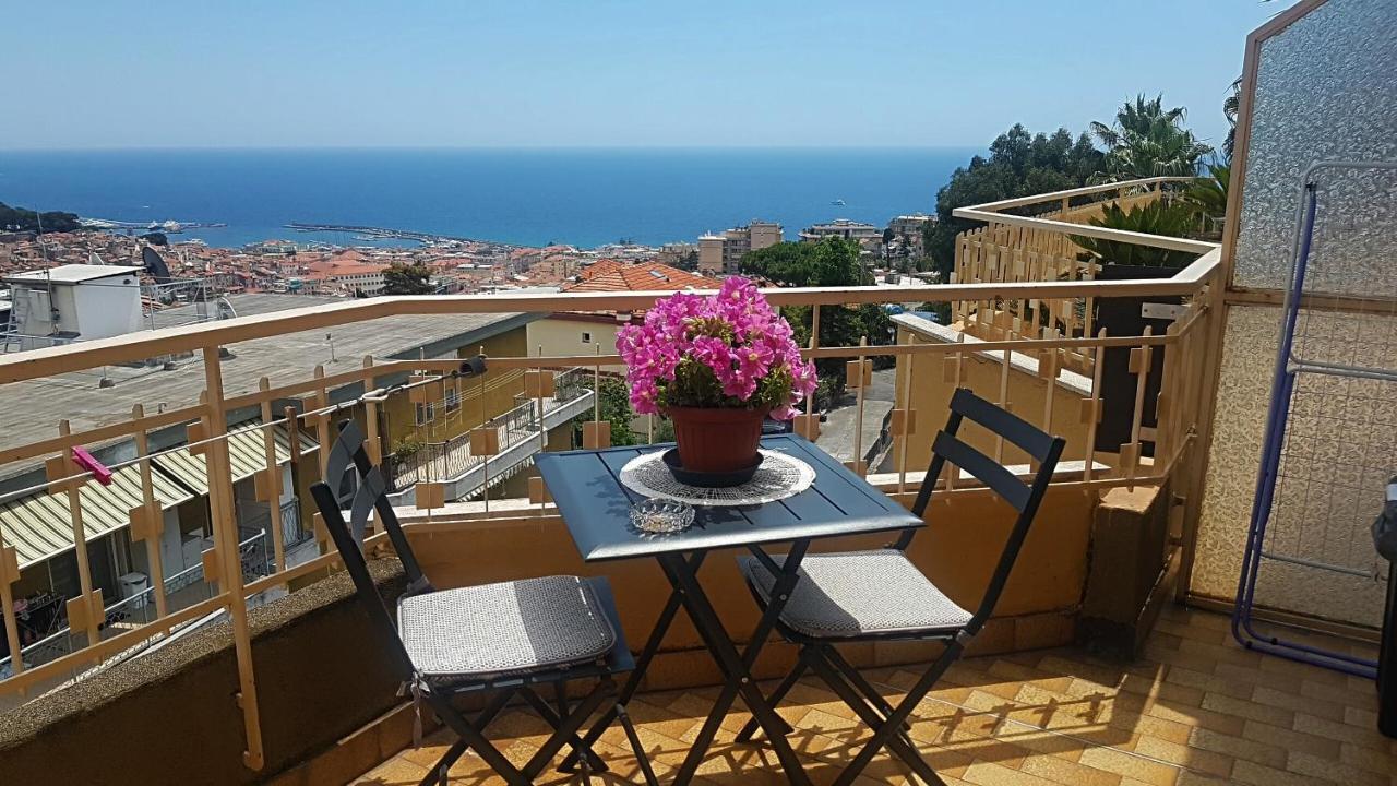 Il Paradiso Del Relax Private Room With Bathroom Parking Sanremo Eksteriør bilde